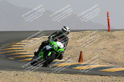 media/Mar-28-2022-Superbike Trackdays (Mon) [[b8603d0f67]]/Open Track Time/Turn 12/